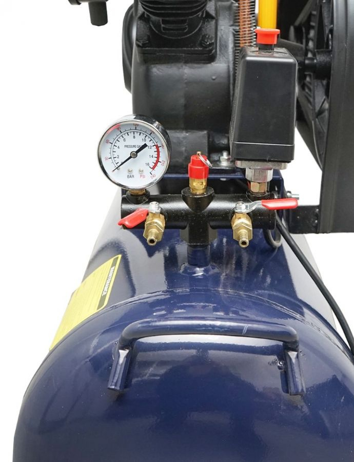 Compresor aer 1.5Kw 2Cp 220V butelie 100L Makute 3