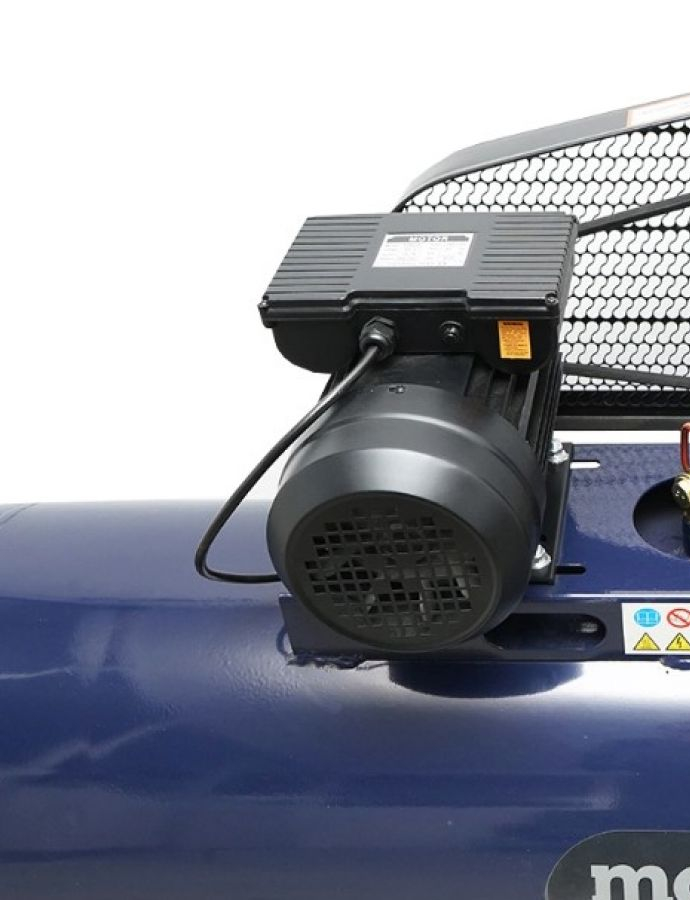 Compresor aer 2.2Kw 3Cp 220V butelie 200L Makute 7