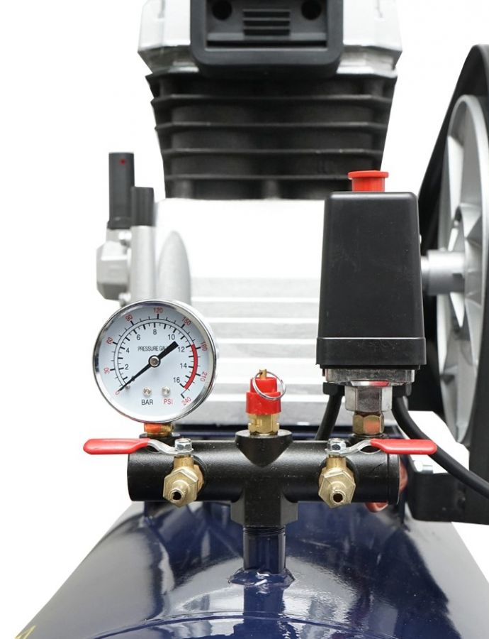 Compresor aer 2.2Kw 3Cp 220V butelie 200L Makute 8