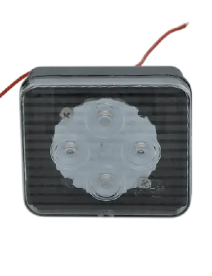 Lampă LED anti-ceață Ф-470L albă — lampă LED pentru vehicule comerciale și utilaje agricole.