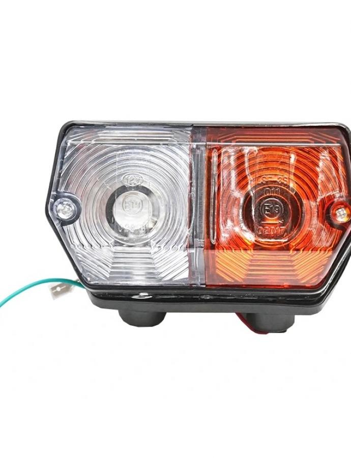 Lampă frontală dreapta 12V Breckner